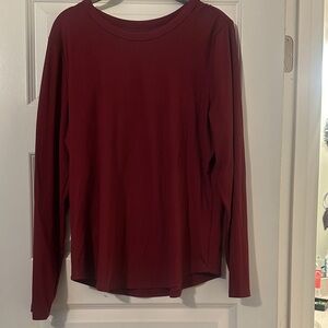 No Boundaries Women's Long-Sleeve Crew Neck Top - Burgundy
